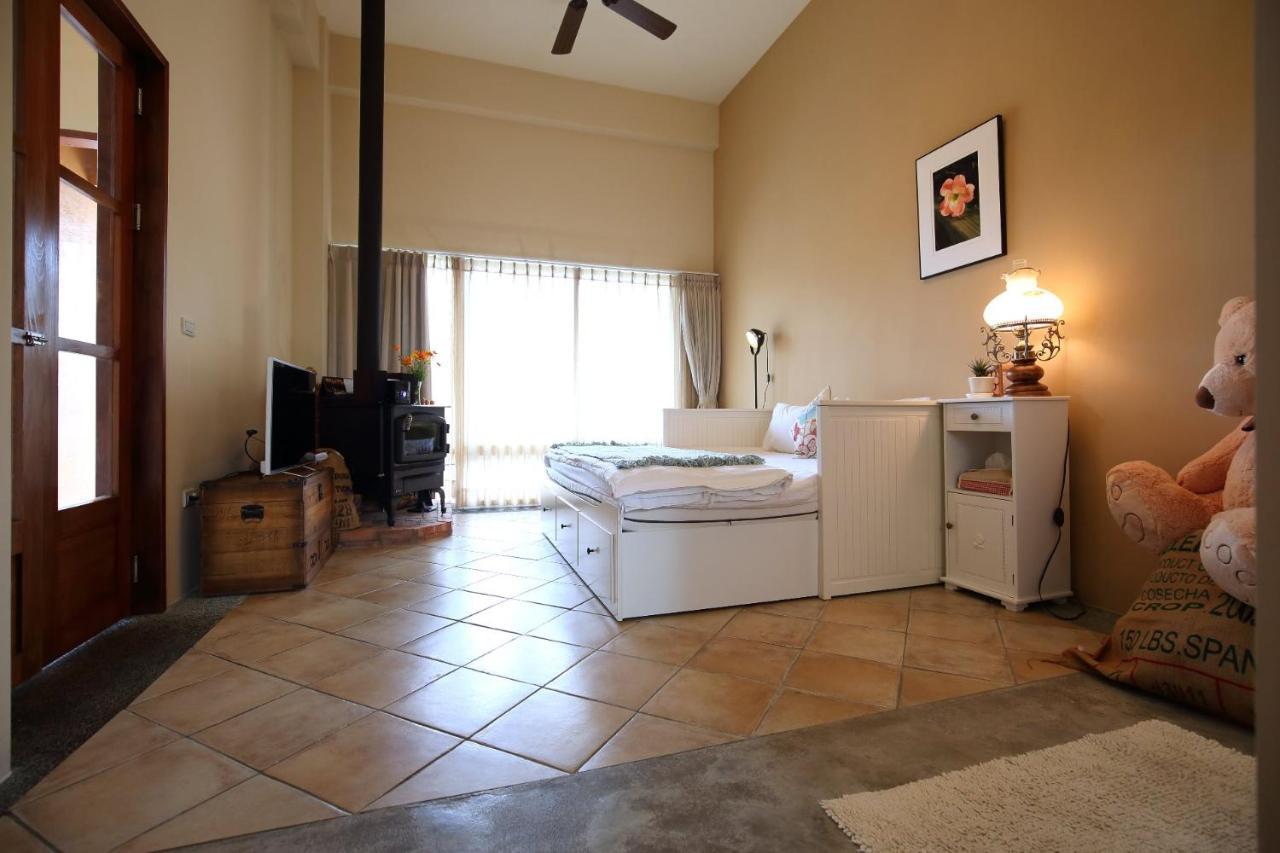 Focaccia Manor B&B Fengping Bagian luar foto
